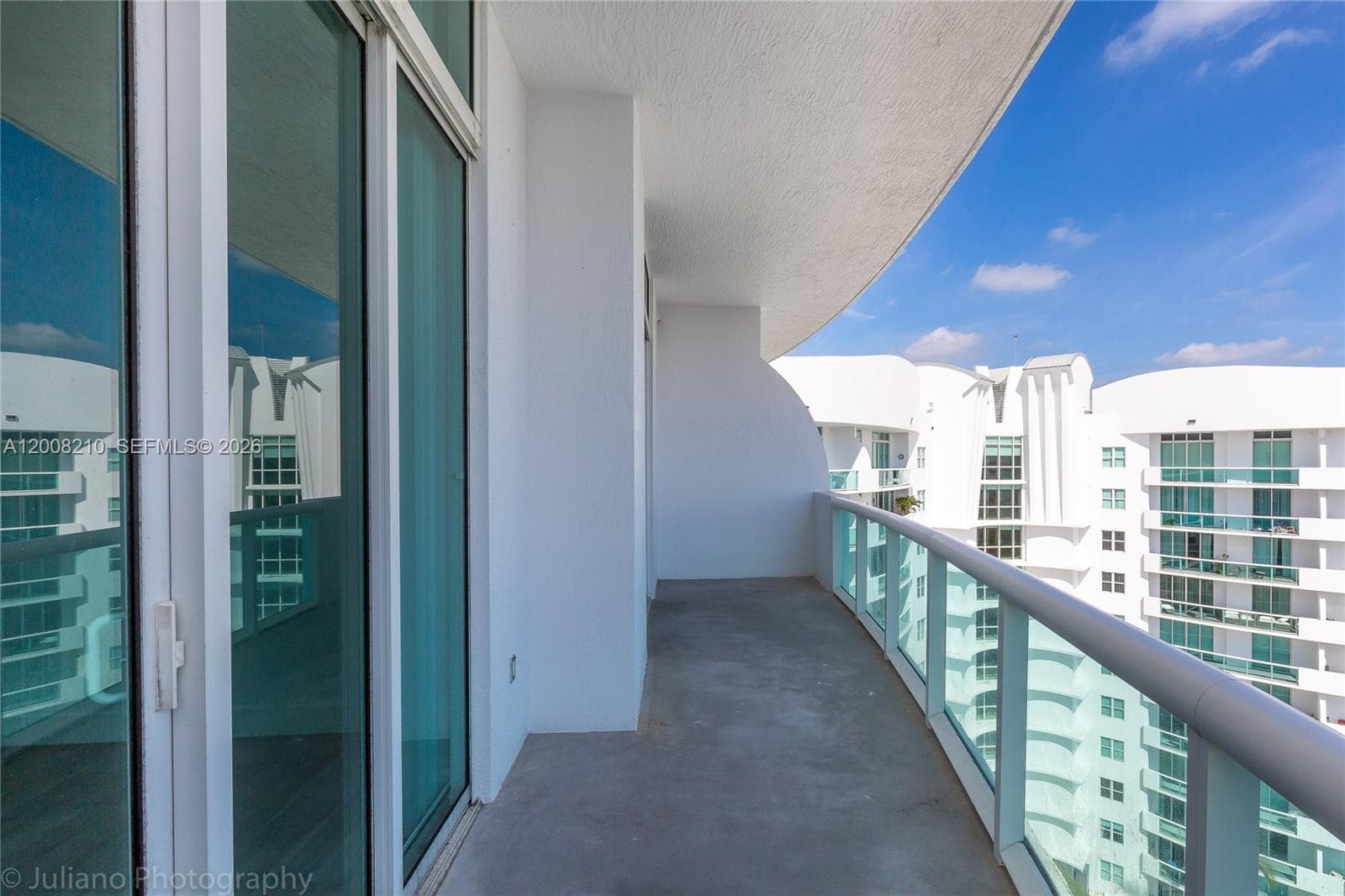 7900 Harbor Island Dr, North Bay Village FL 33141 — 6