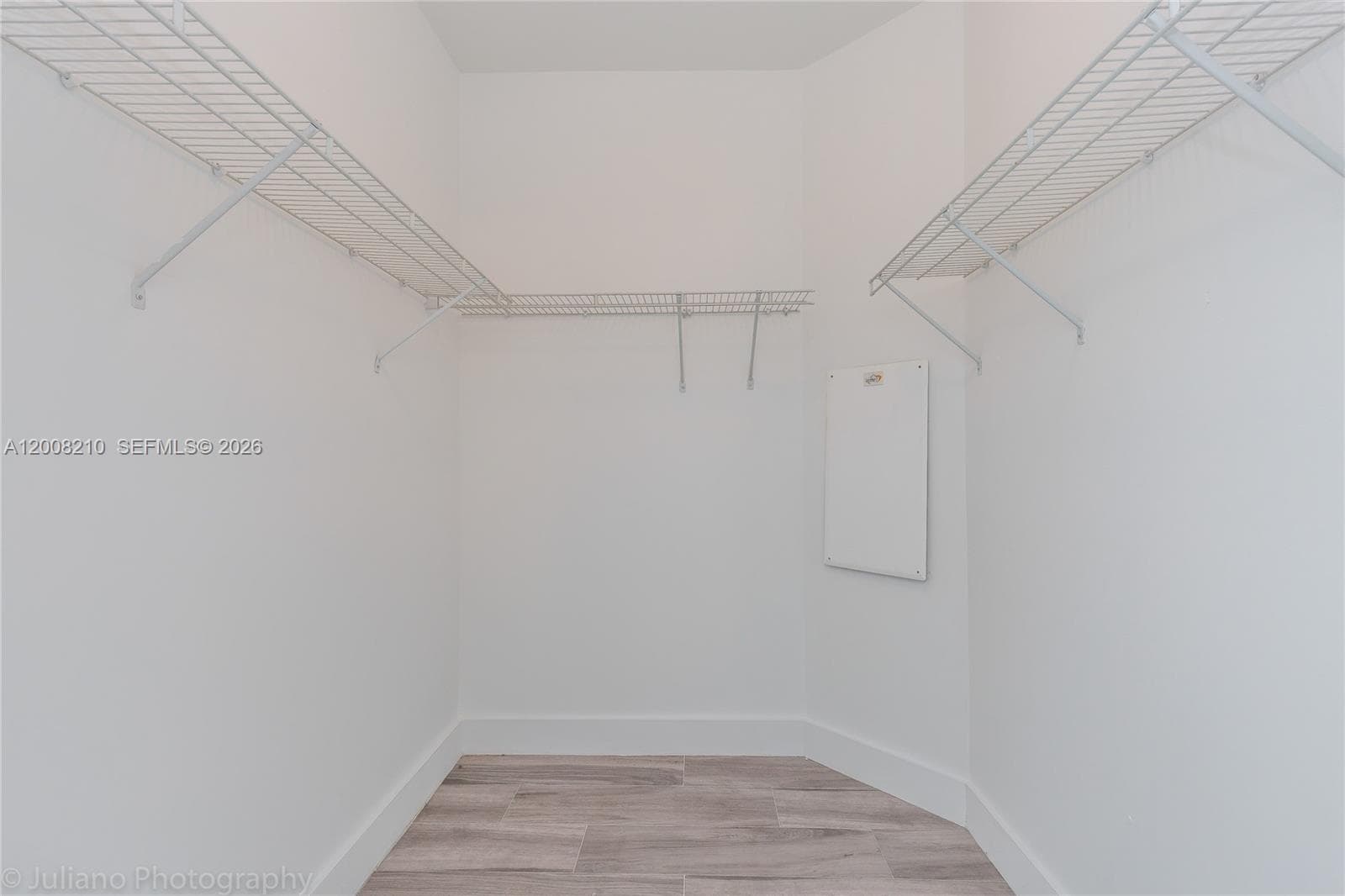 7900 Harbor Island Dr, North Bay Village FL 33141 — 22