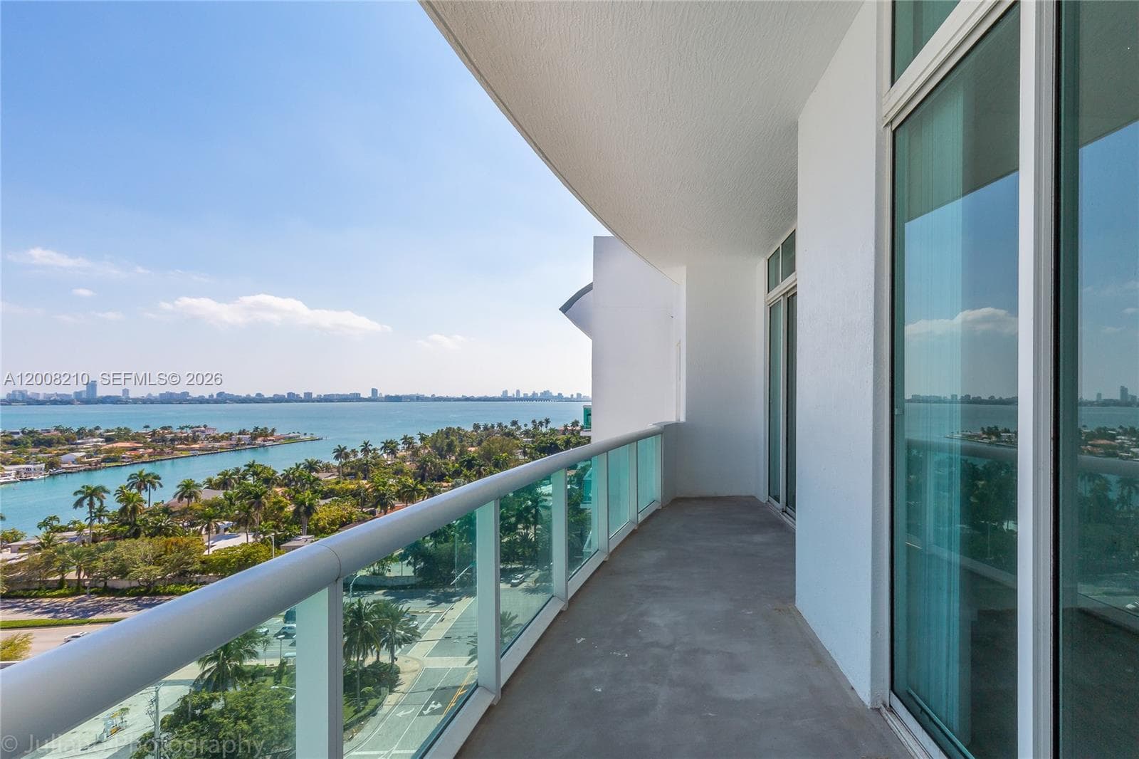 7900 Harbor Island Dr, North Bay Village FL 33141 — 1