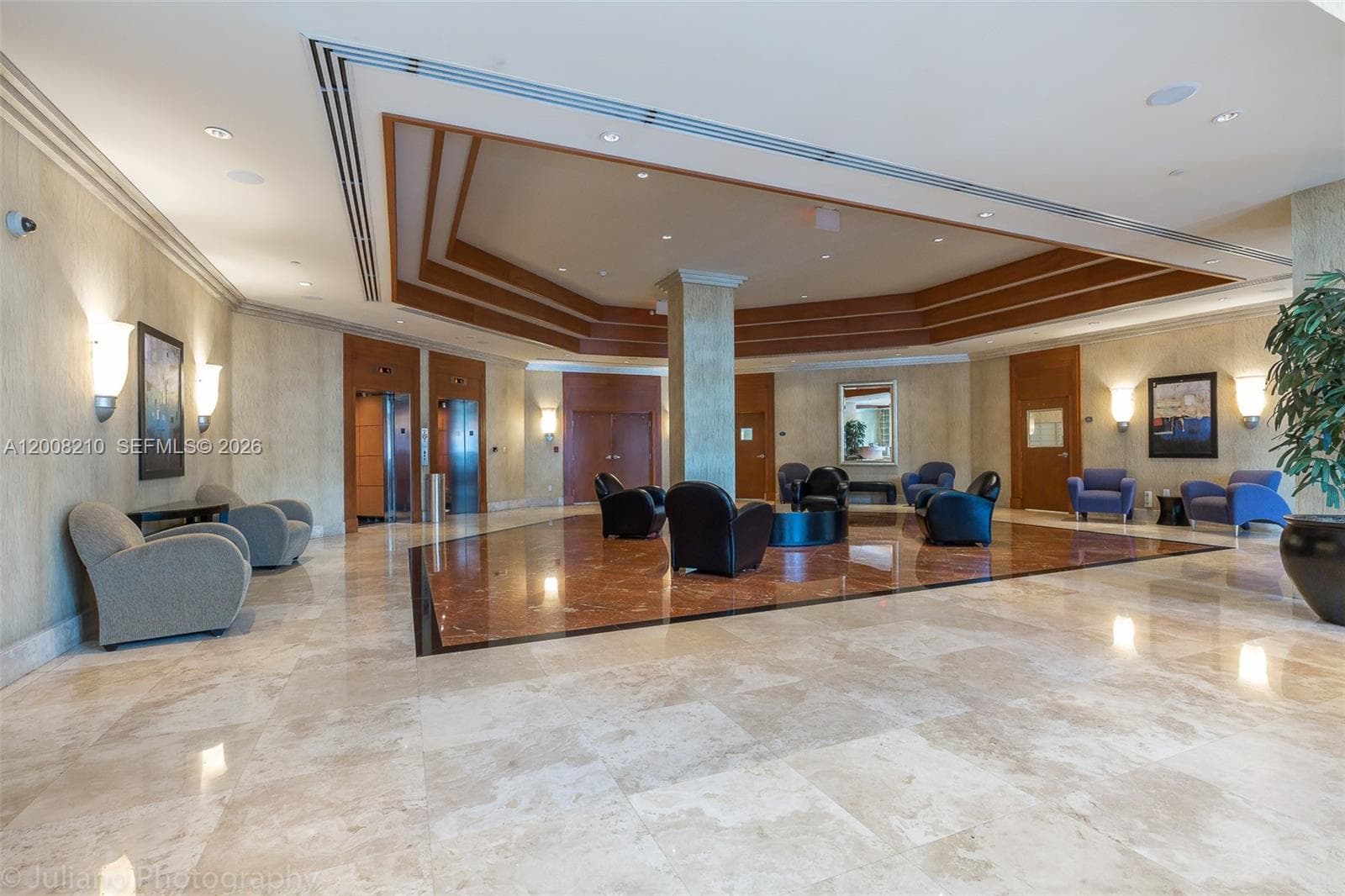7900 Harbor Island Dr, North Bay Village FL 33141 — 33