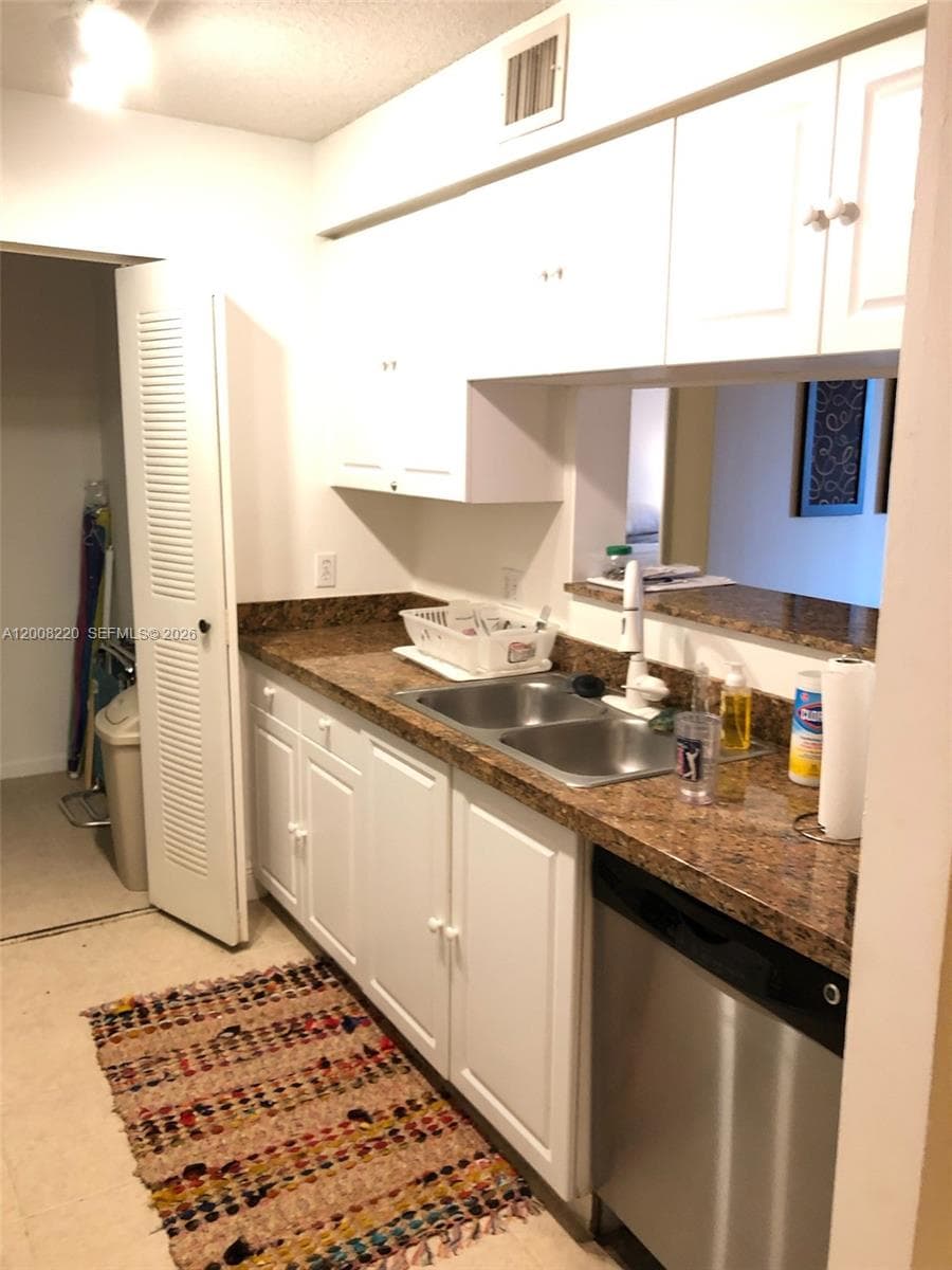 19555 E Country Club Dr # 8403, Aventura FL 33180 — 16