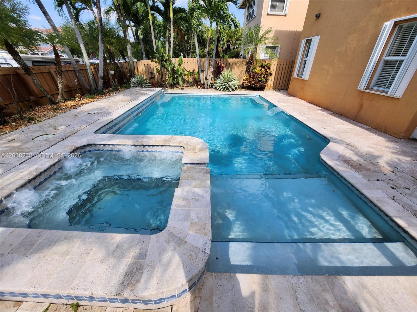 11480 NW 82th Terrace, Doral FL 33178 — 34