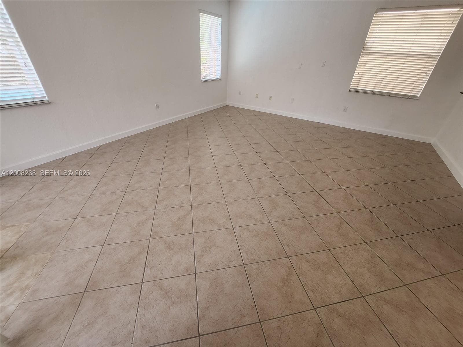 11480 NW 82th Terrace, Doral FL 33178 — 14