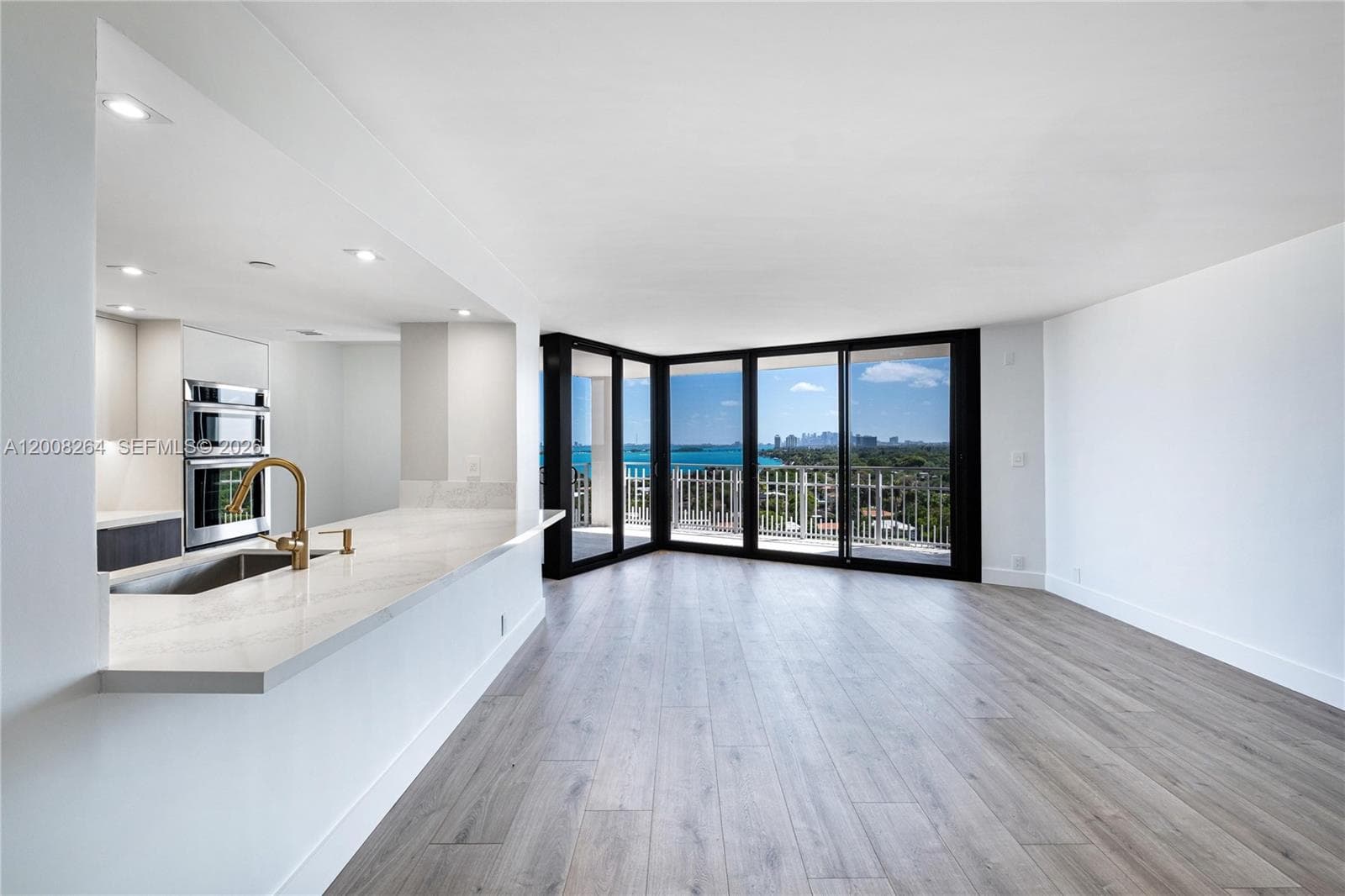 2000 Towerside Ter # 1506, Miami FL 33138 — 6