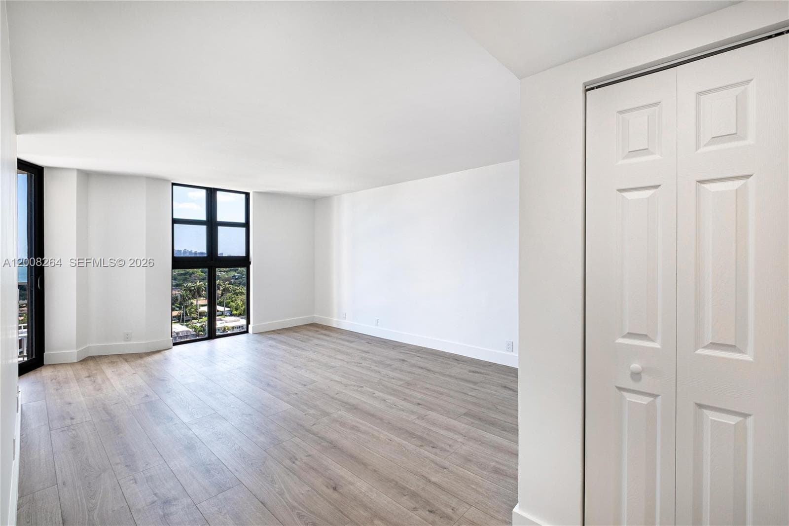 2000 Towerside Ter # 1506, Miami FL 33138 — 36