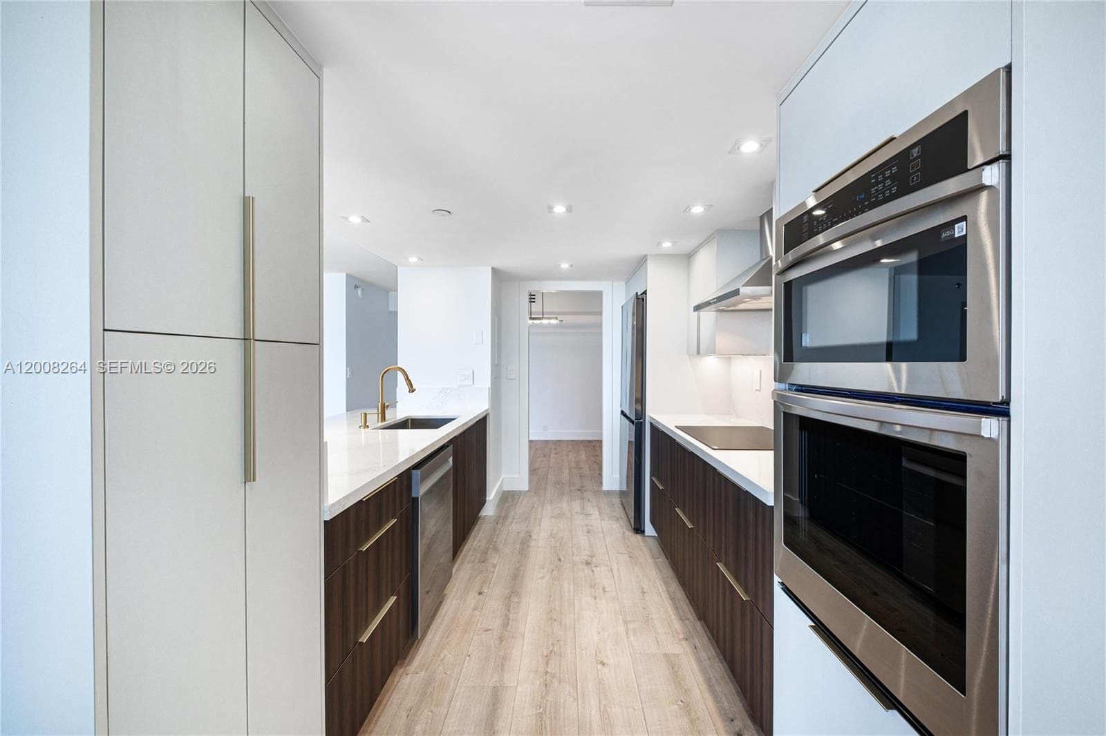2000 Towerside Ter # 1506, Miami FL 33138 — 9