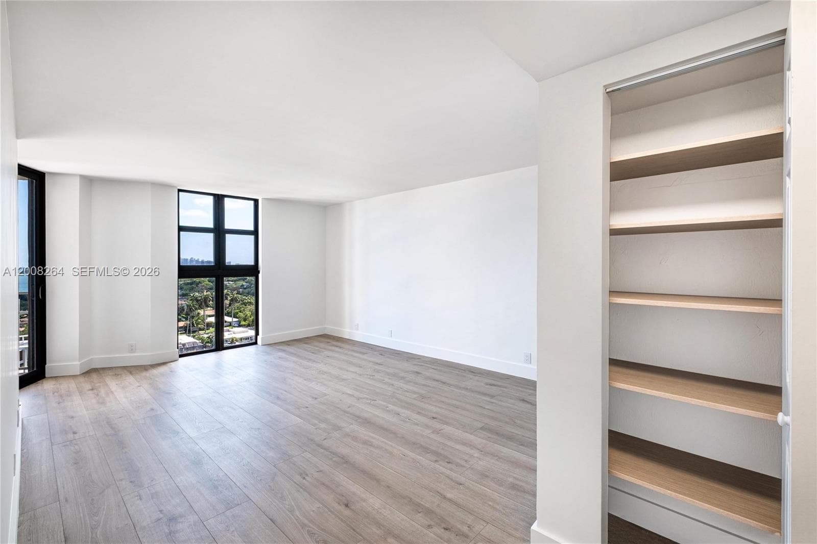 2000 Towerside Ter # 1506, Miami FL 33138 — 37