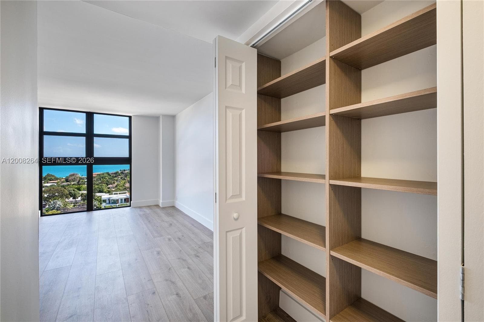 2000 Towerside Ter # 1506, Miami FL 33138 — 48