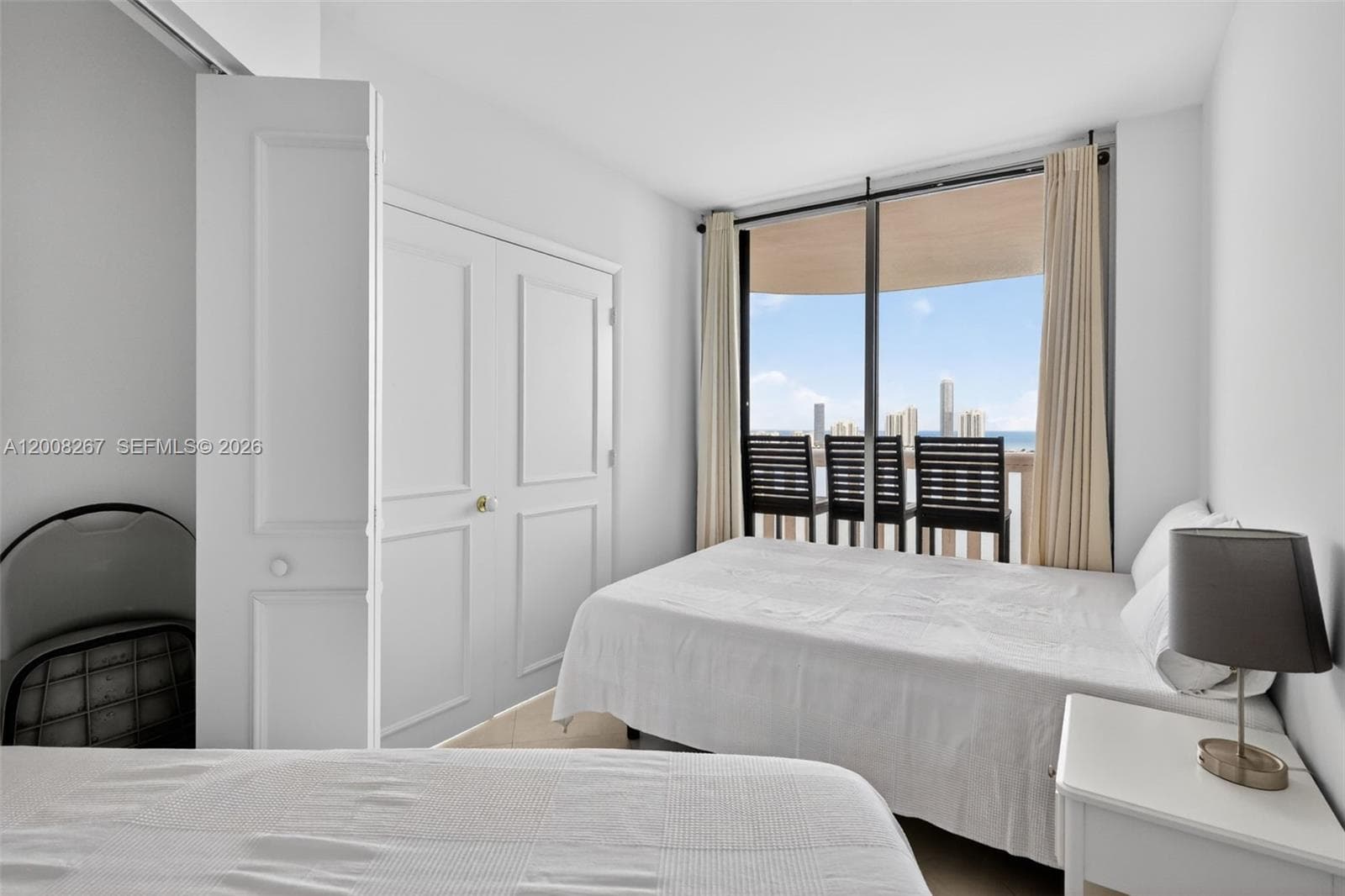 3000 Island Blvd # 2305, Aventura FL 33160 — 28