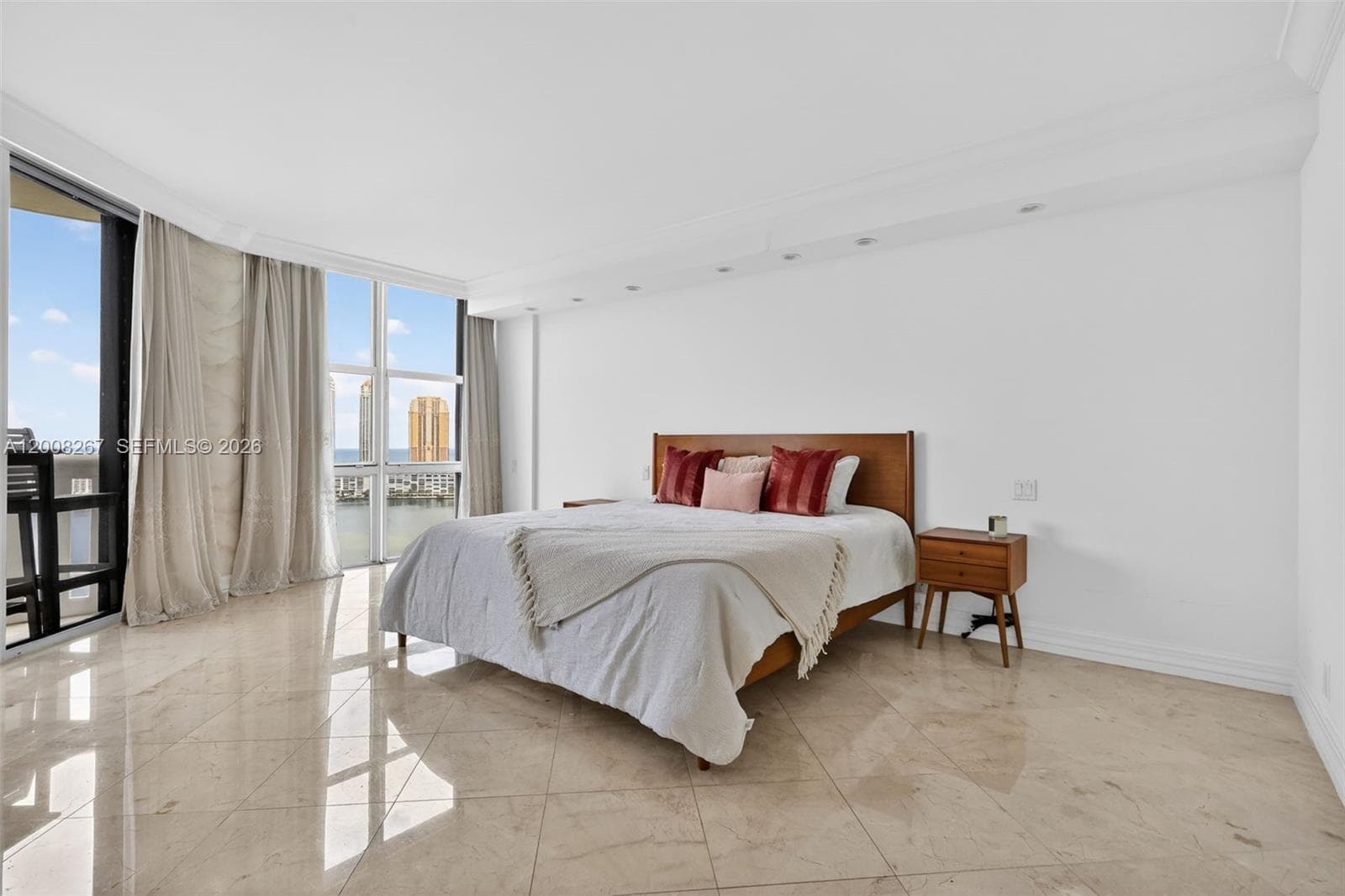 3000 Island Blvd # 2305, Aventura FL 33160 — 20