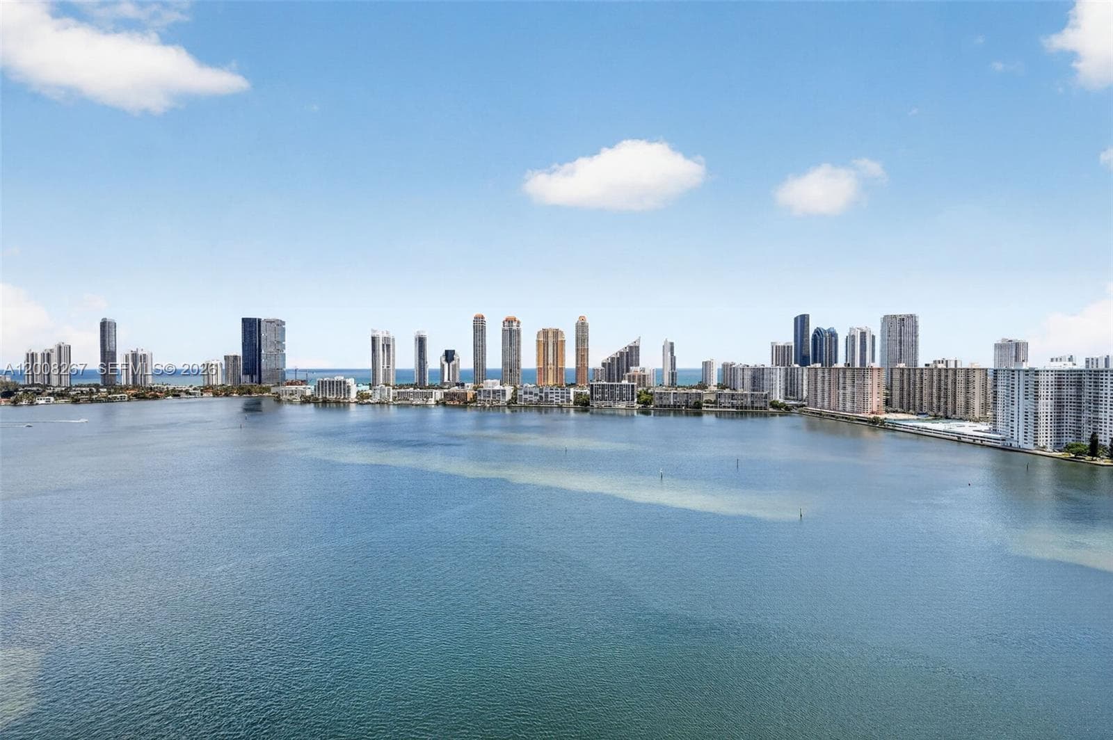3000 Island Blvd # 2305, Aventura FL 33160 — 38