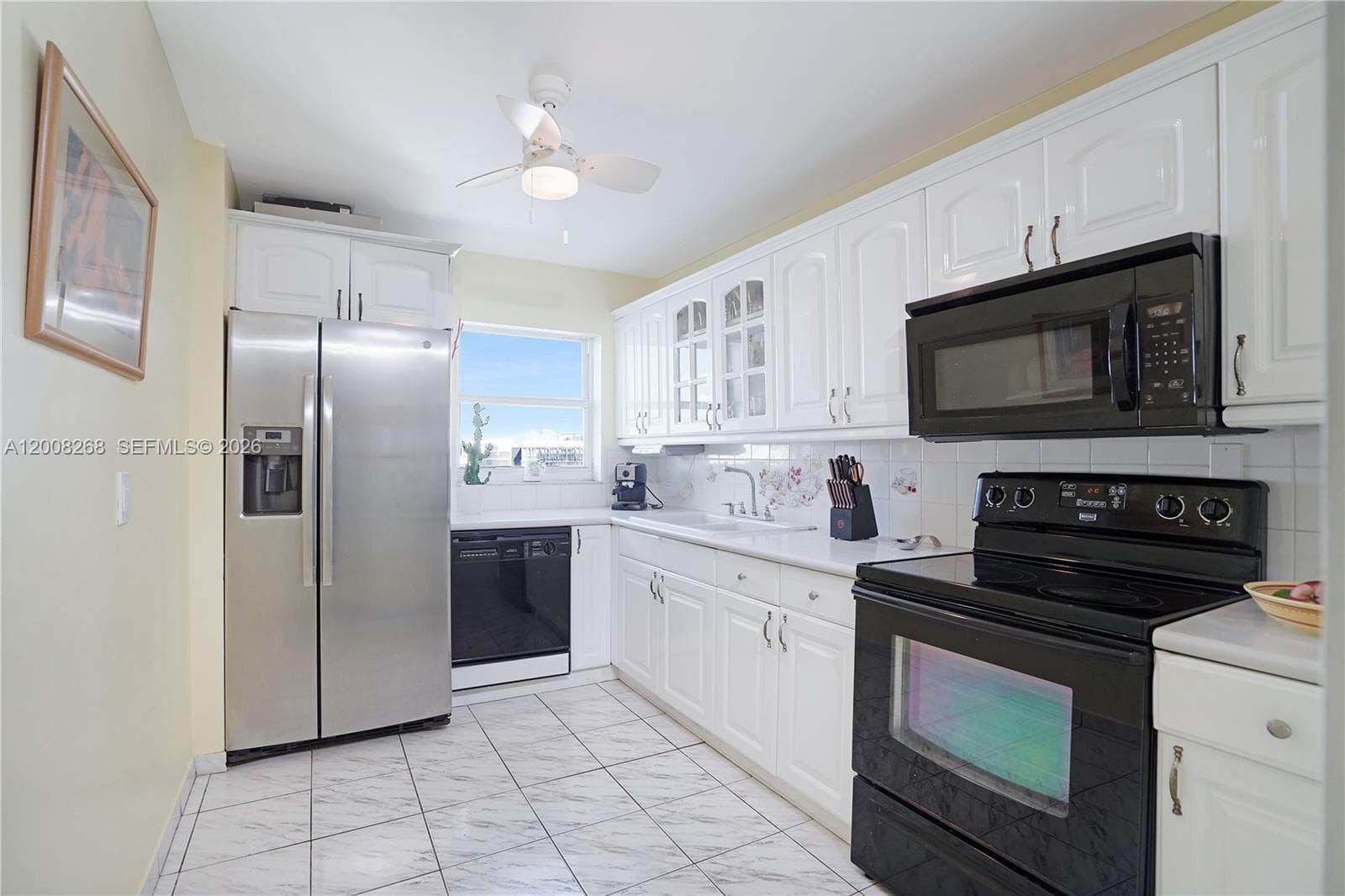 245 18th St # 605, Miami Beach FL 33139 — 17