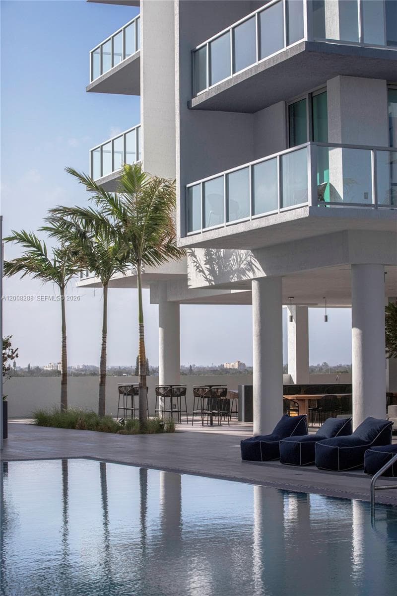 3900 Biscayne Blvd # 906, Miami FL 33137 — 9