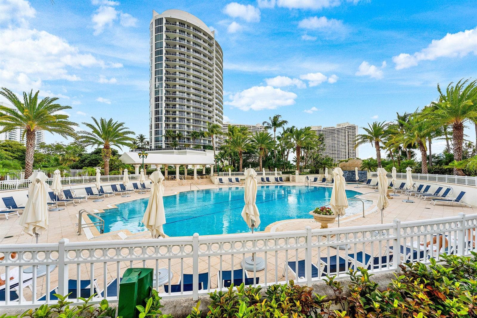 6000 Island Boulevard # 604, Aventura FL 33160 — 53