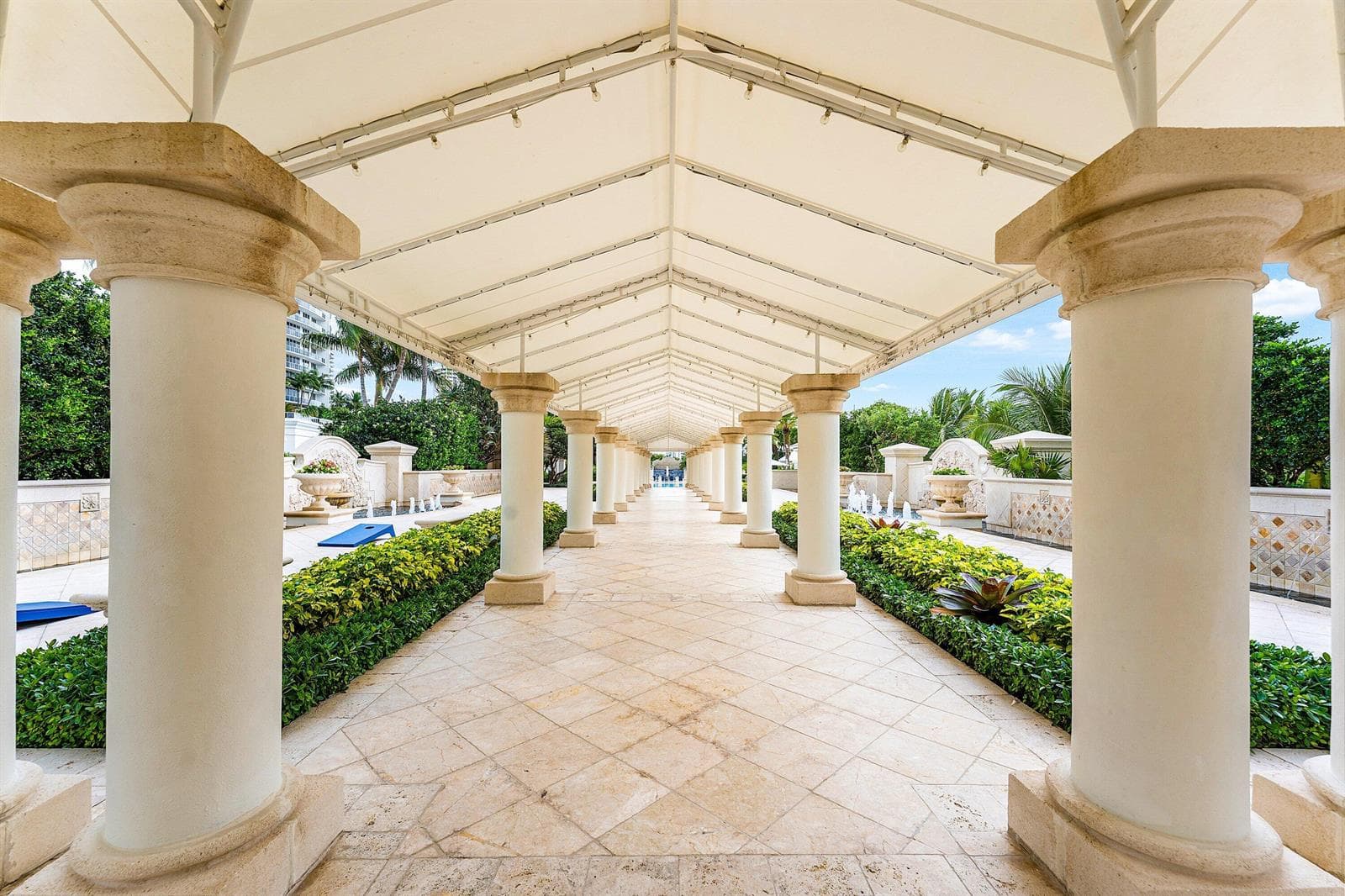6000 Island Boulevard # 604, Aventura FL 33160 — 33