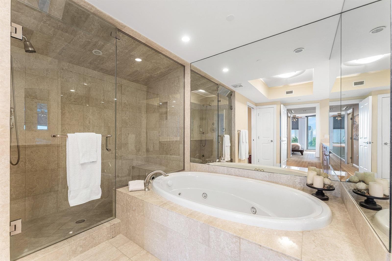 6000 Island Boulevard # 604, Aventura FL 33160 — 29