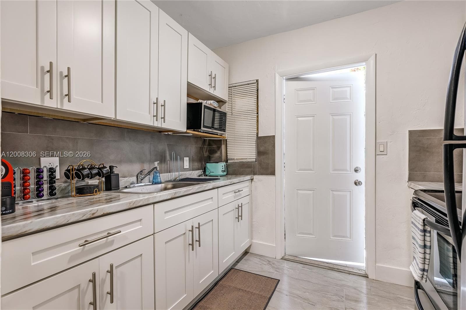 327 NE 55th St # 2, Miami FL 33137 — 7