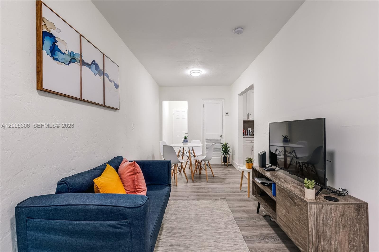 327 NE 55th St # 2, Miami FL 33137 — 1