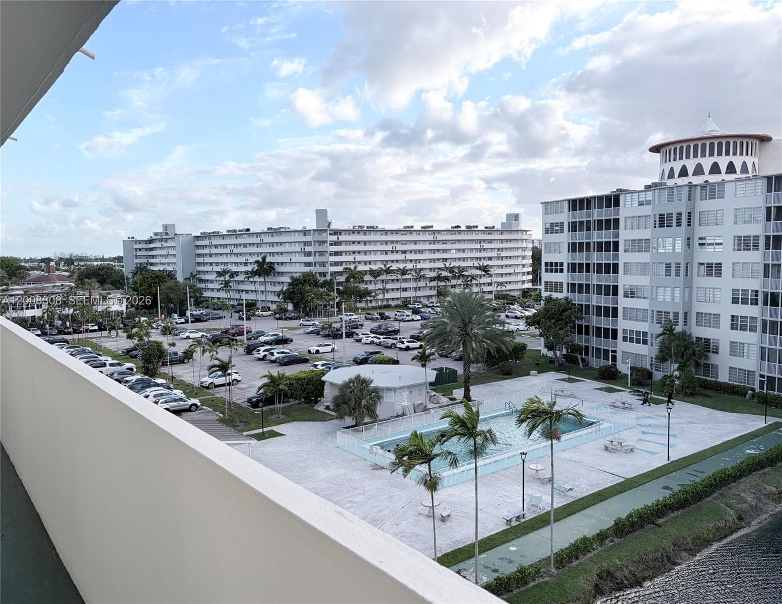1780 NE 191st St # 2, Miami FL 33179 — 24