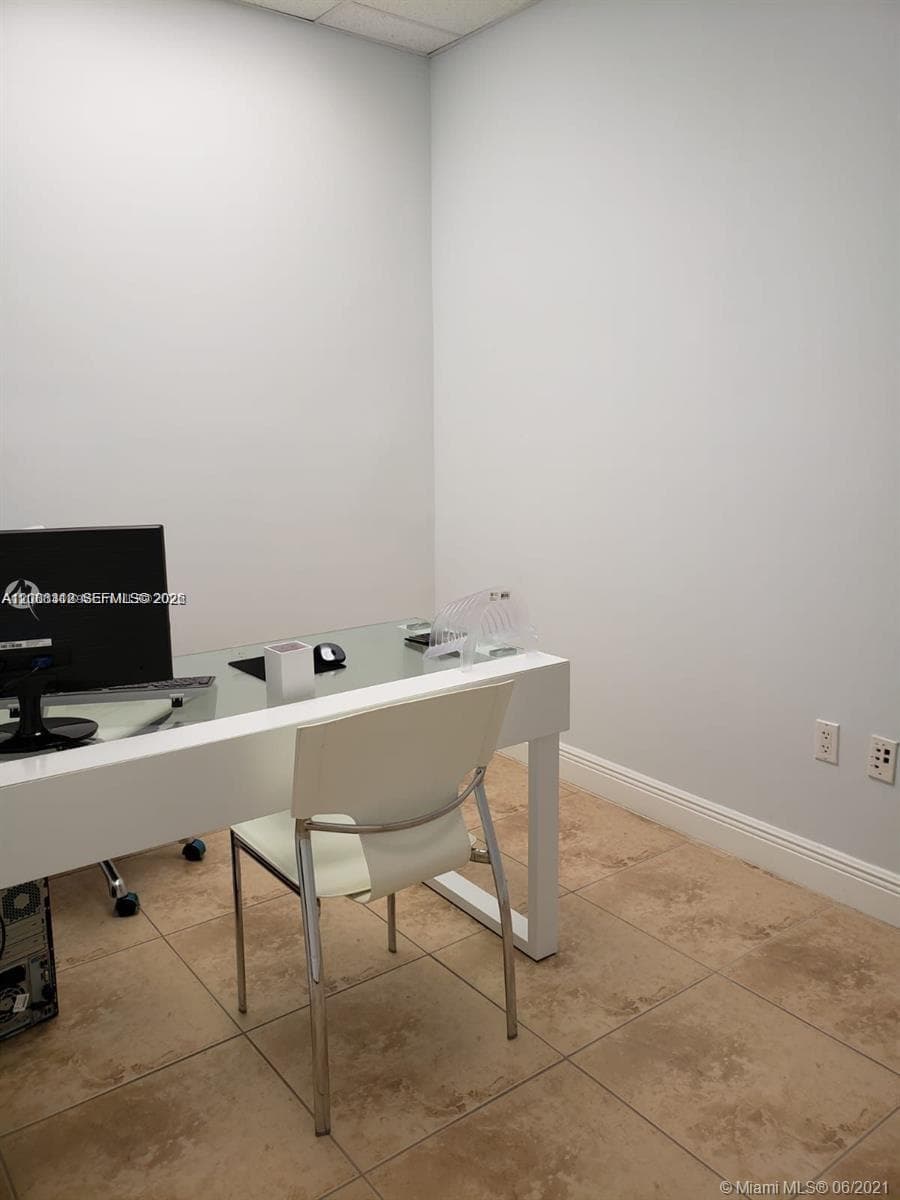 5801 NW 151st St # 101, Miami Lakes FL 33014 — 6