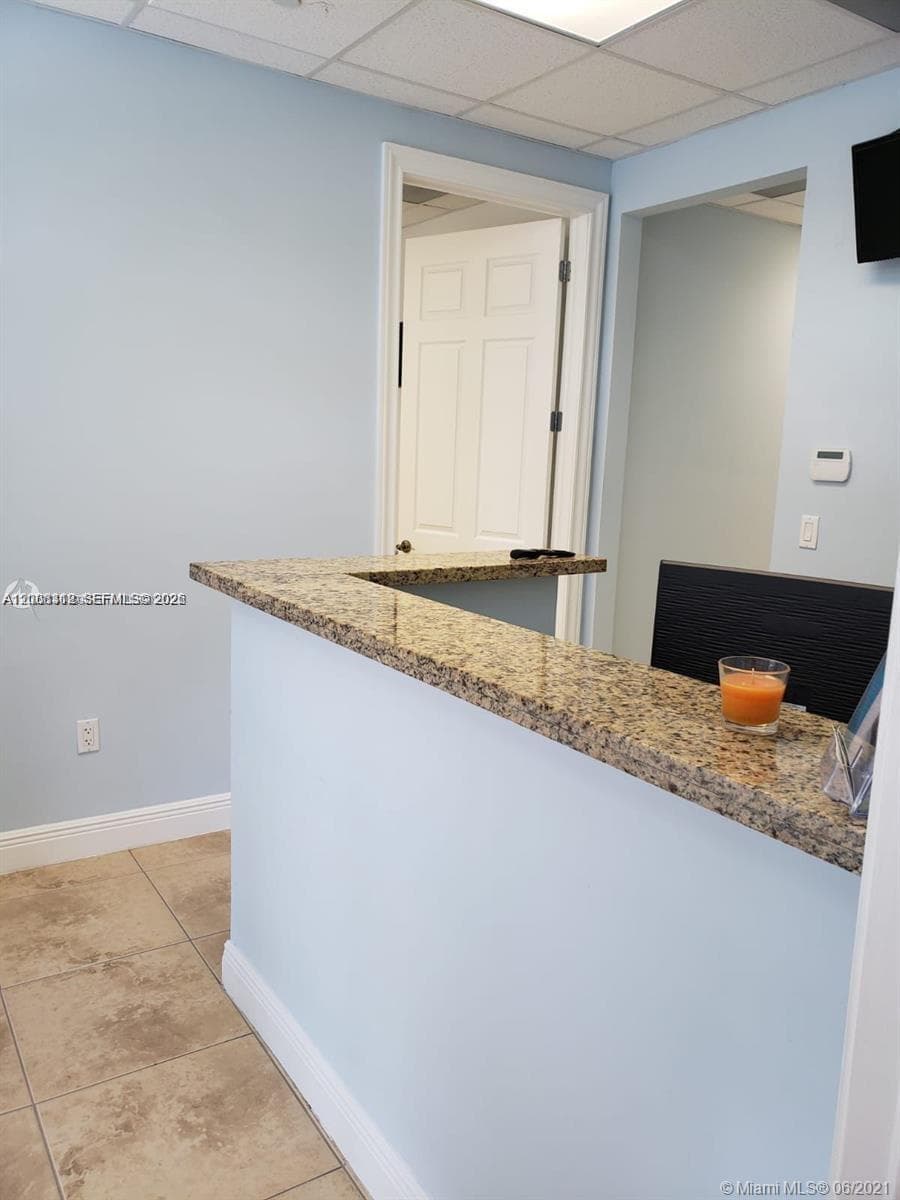 5801 NW 151st St # 101, Miami Lakes FL 33014 — 3
