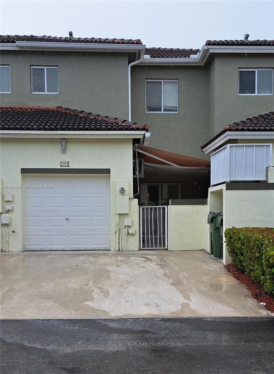 1978 SE 23rd Ter, Homestead FL 33035 — 34