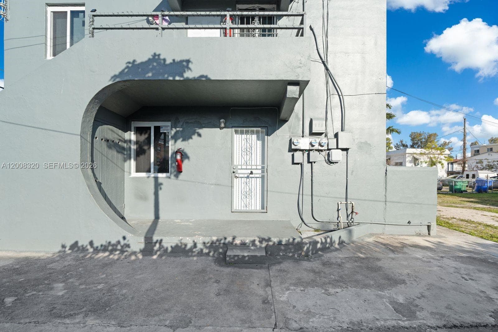 842 SW 3rd St, Miami FL 33130 — 3