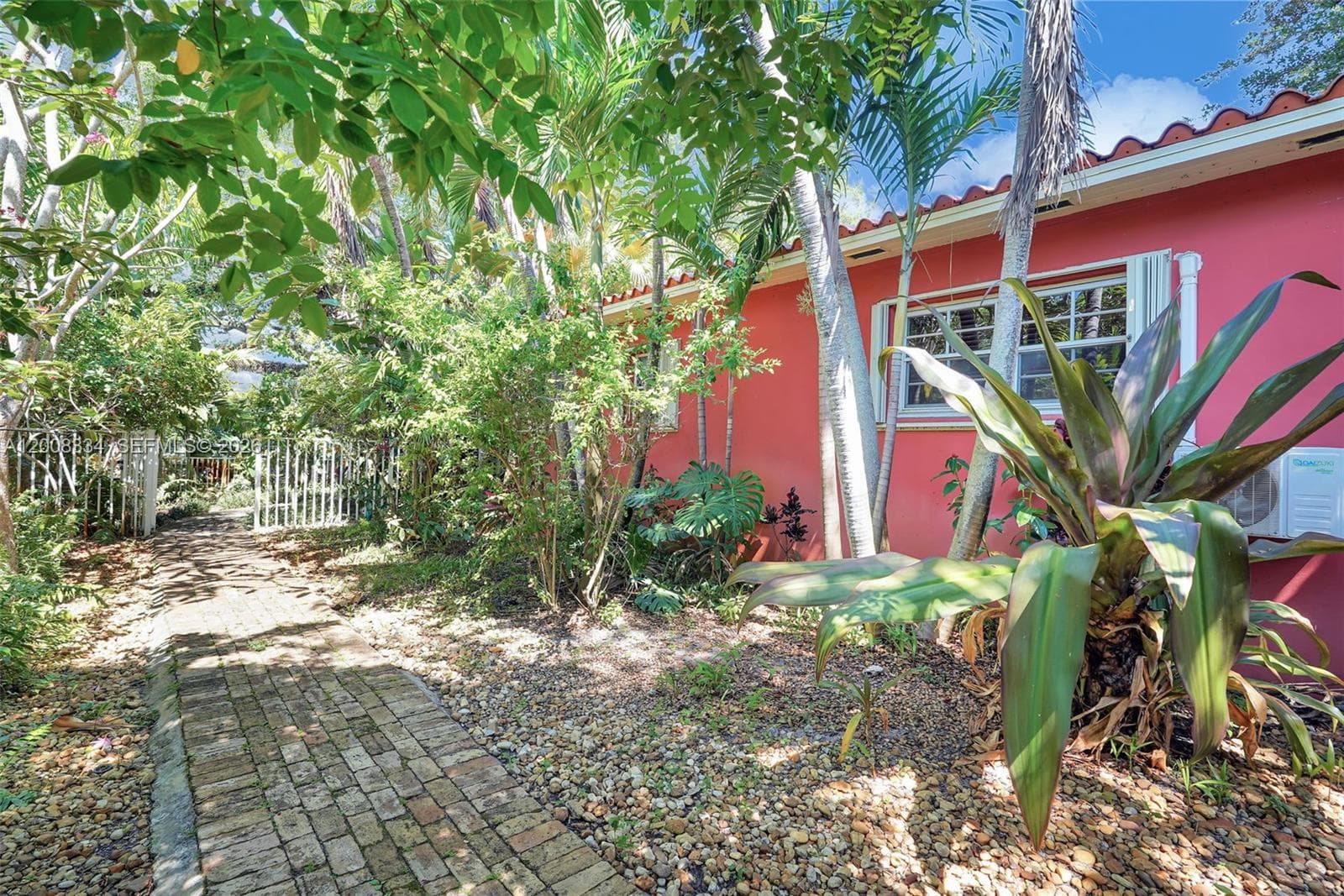 9325 NE 5th Ave, Miami Shores FL 33138 — 35