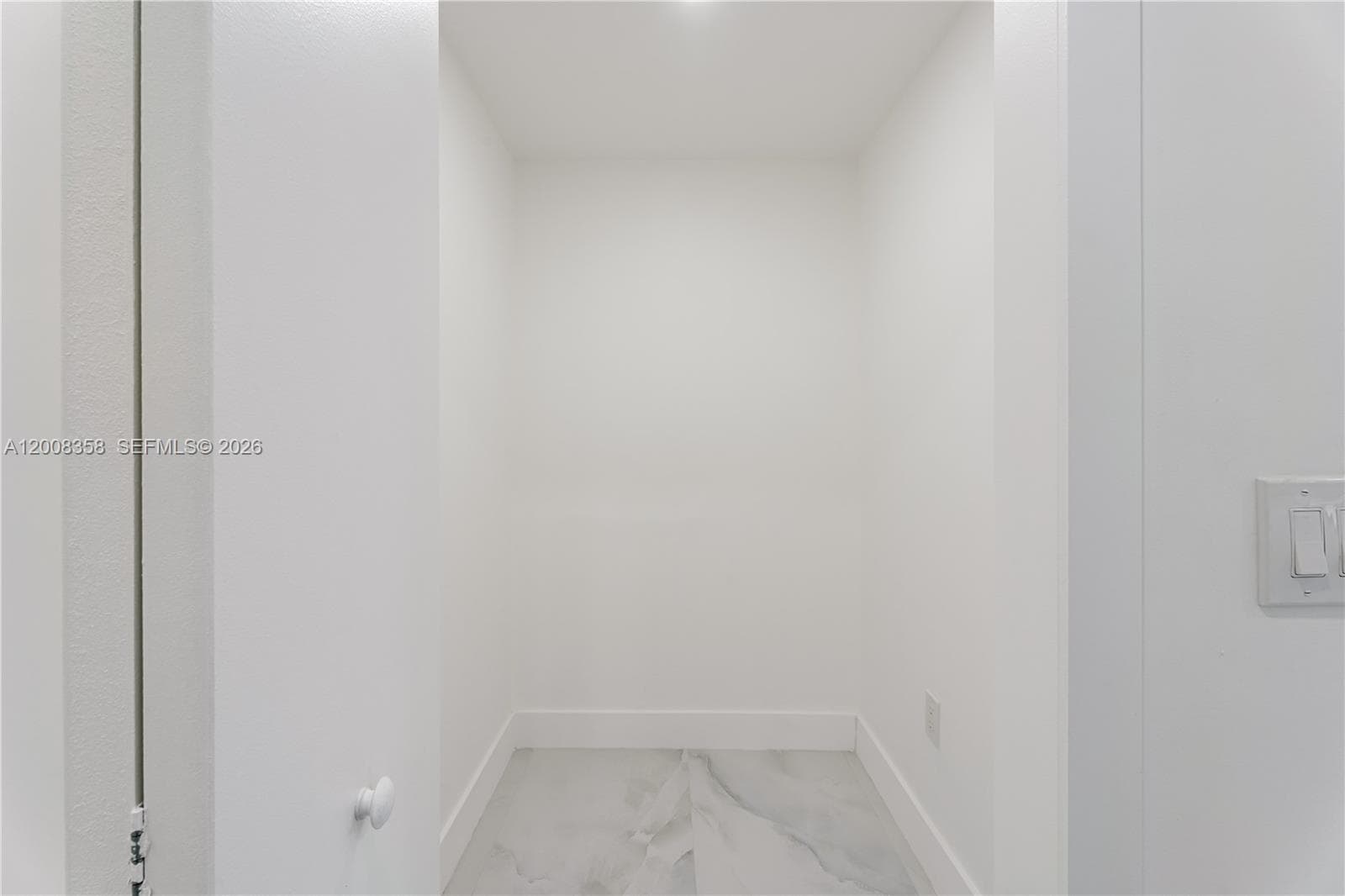 851 W 35th St, Hialeah FL 33012 — 22