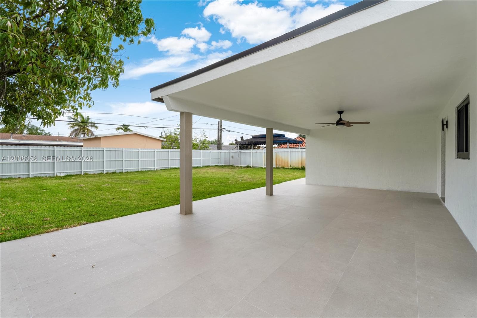 851 W 35th St, Hialeah FL 33012 — 25