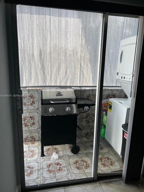4370 NW 11th St # 206, Miami FL 33126 — 9