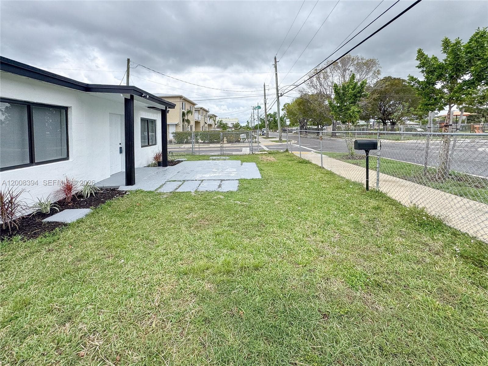 1305 NW 5th Ave, Florida City FL 33034 — 2
