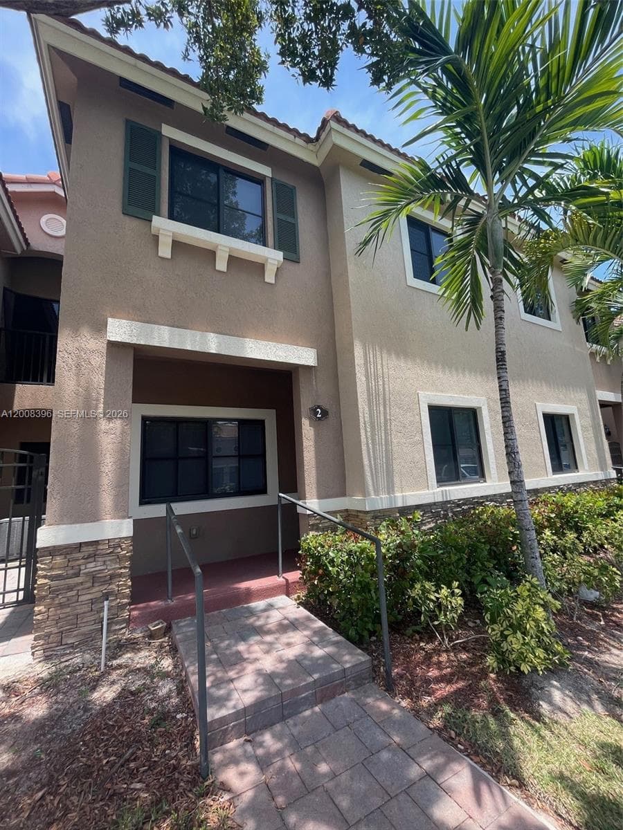 The Courts At Bayshore I, Cutler Bay, FL — 1