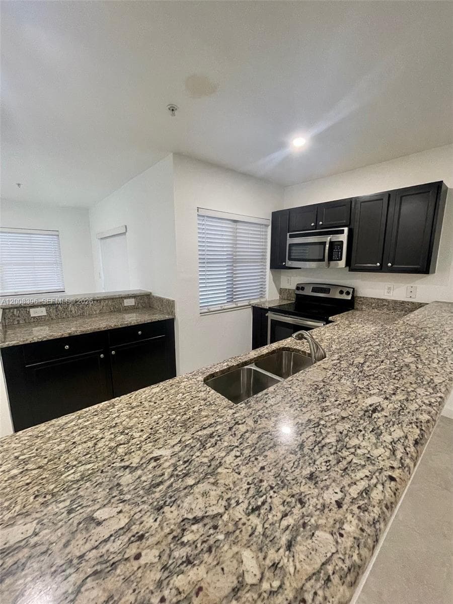 The Courts At Bayshore I, Cutler Bay, FL — 5