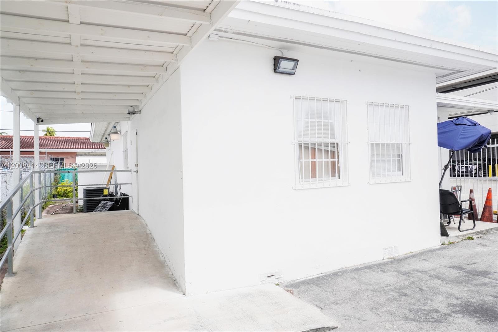 2597 SW 37th Ave, Miami FL 33133 — 15