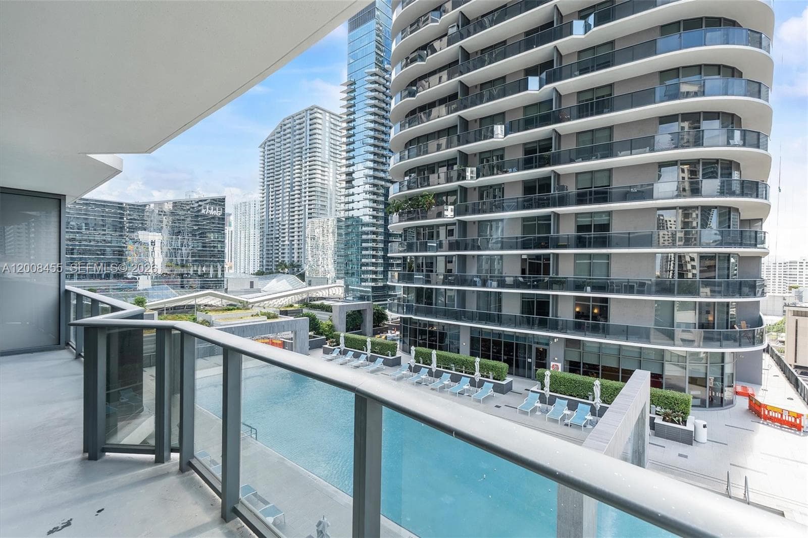 55 SW 9th St # 1103, Miami FL 33130 — 8