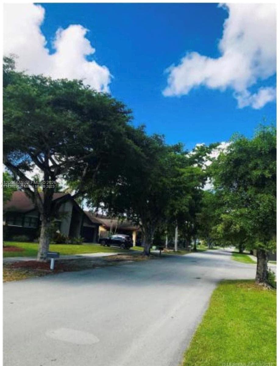 9400 SW 103rd Ave, Miami FL 33176 — 2