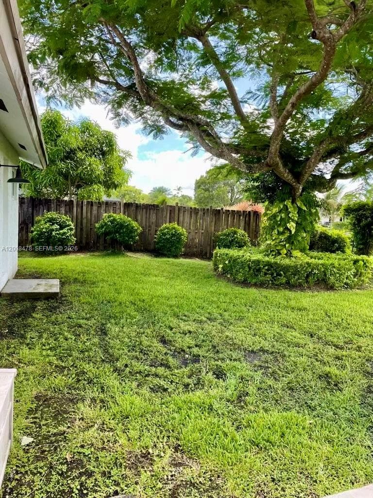 9400 SW 103rd Ave, Miami FL 33176 — 18