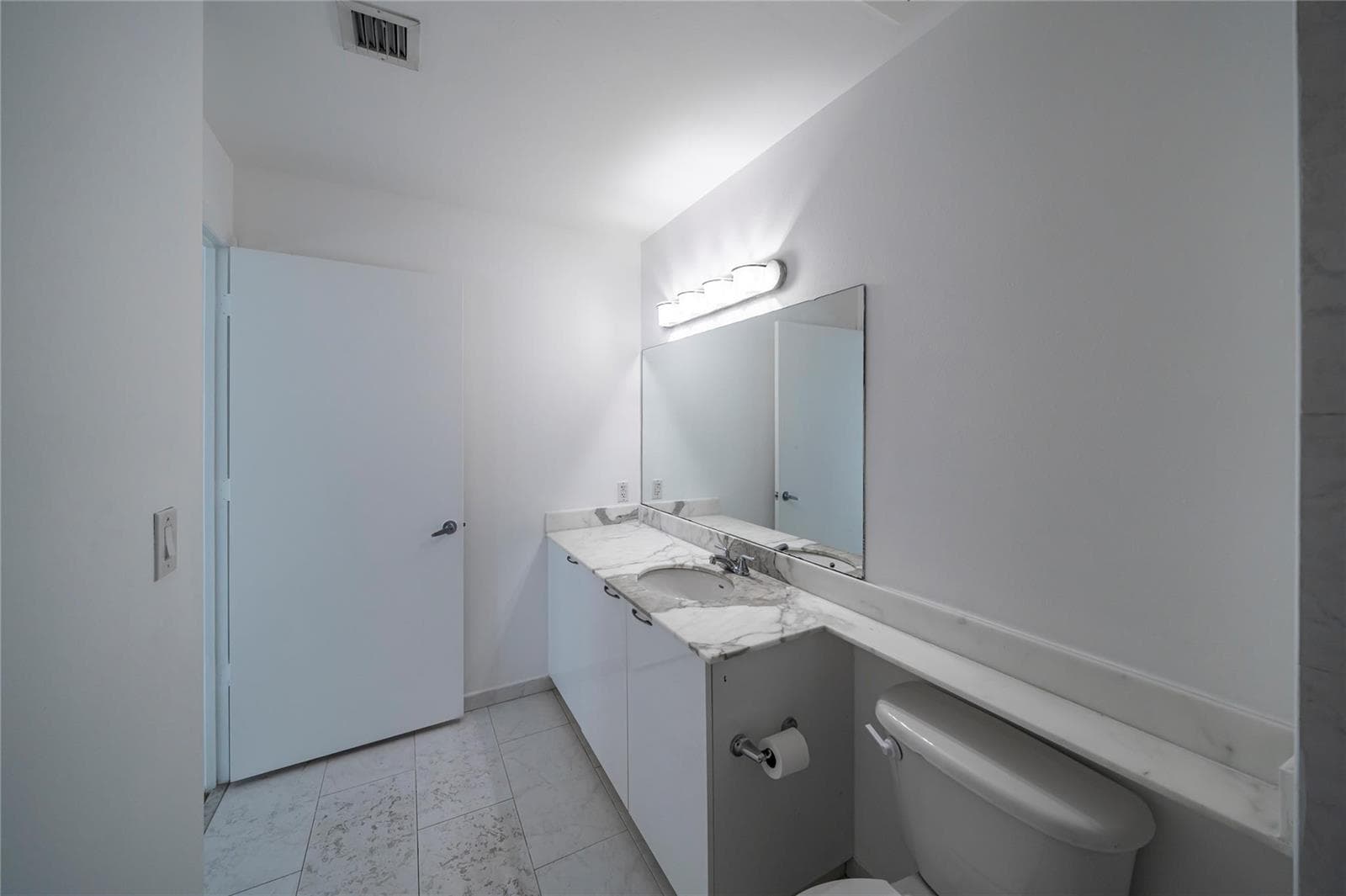 234 NE 3rd Street # 2007, Miami FL 33132 — 14