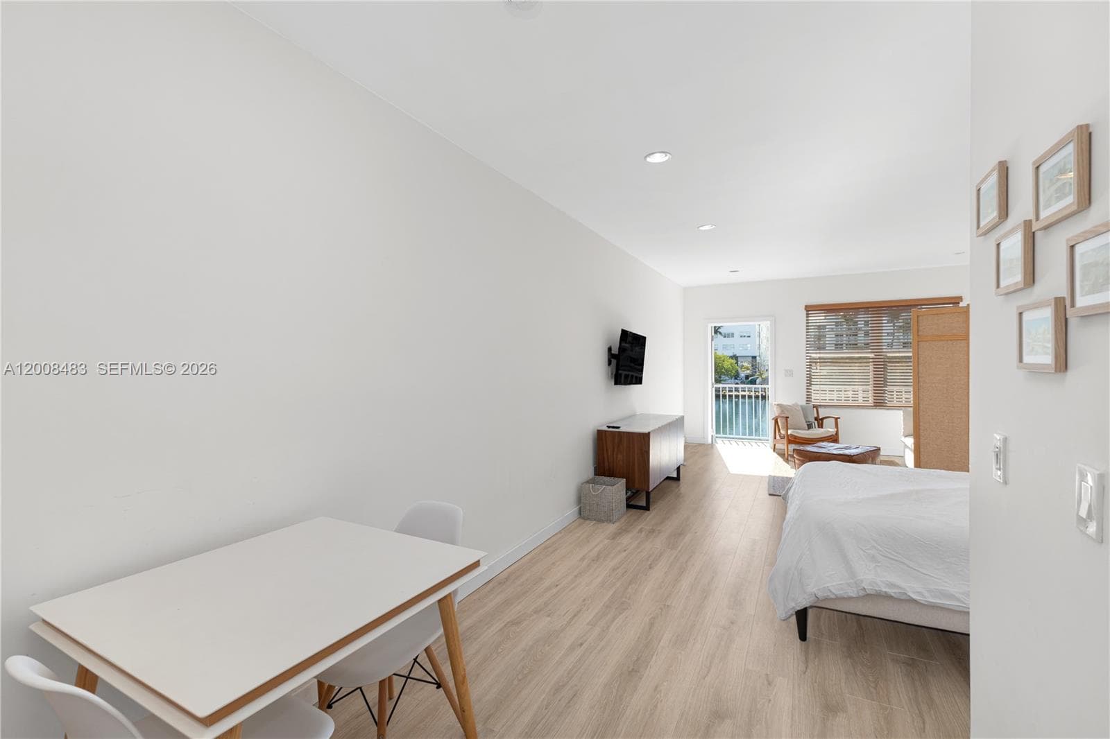 2445 Lake Pancoast Dr # M, Miami Beach FL 33140 — 8