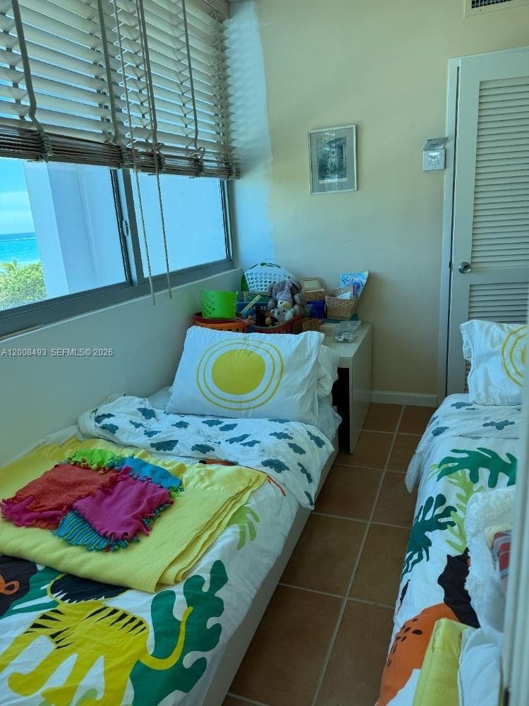 5055 Collins Ave # 4C, Miami Beach FL 33140 — 7