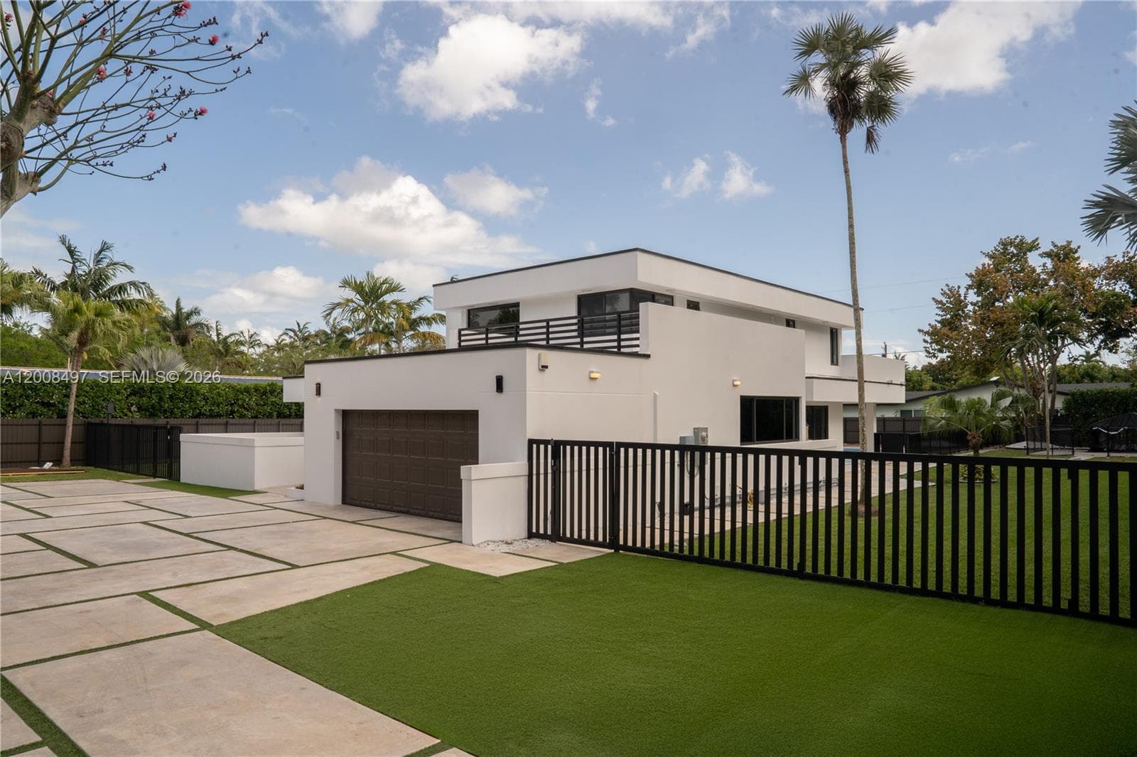 10475 SW 72nd Ave, Pinecrest FL 33156 — 7