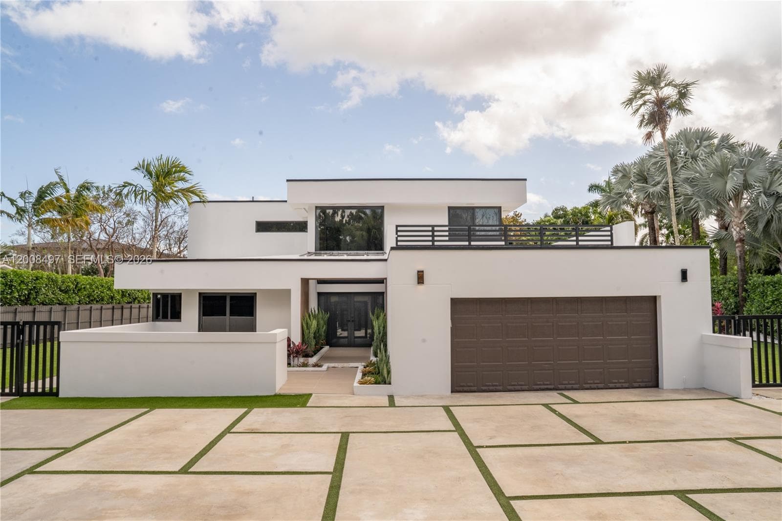 10475 SW 72nd Ave, Pinecrest FL 33156 — 1