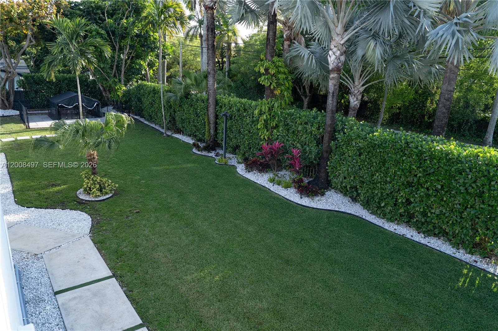 10475 SW 72nd Ave, Pinecrest FL 33156 — 11