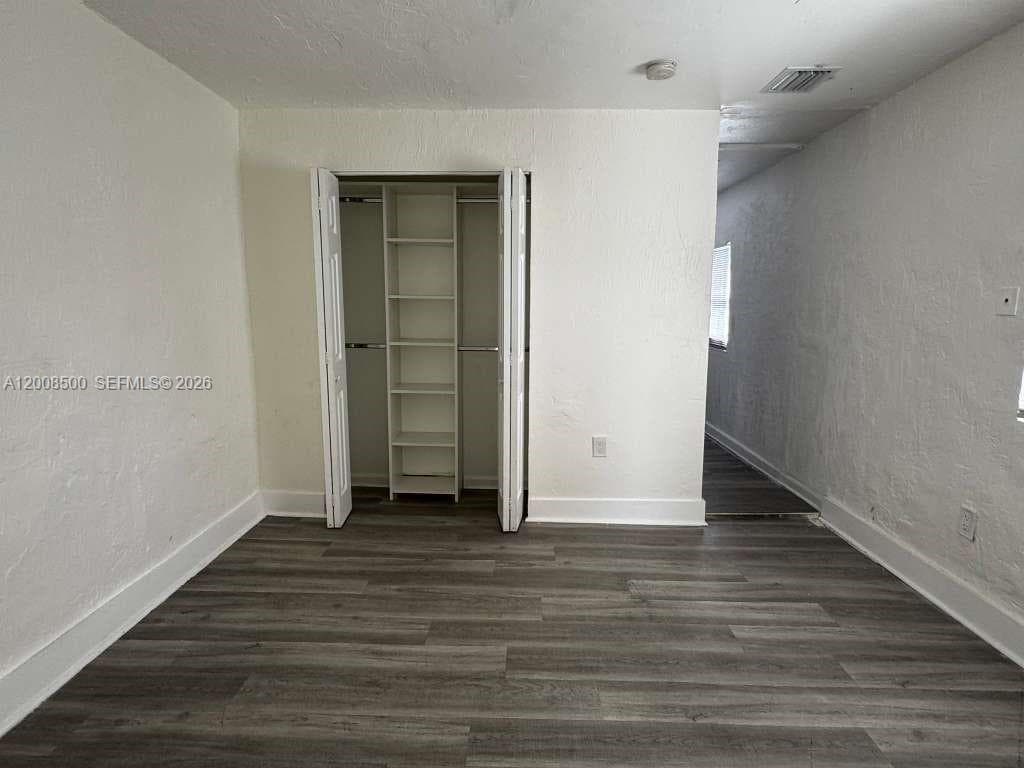 1121 NW 40th St # 1, Miami FL 33127 — 3