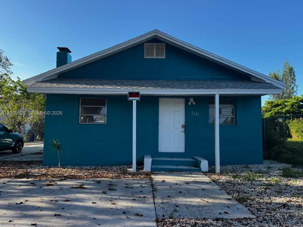 1121 NW 40th St # 1, Miami FL 33127 — 1