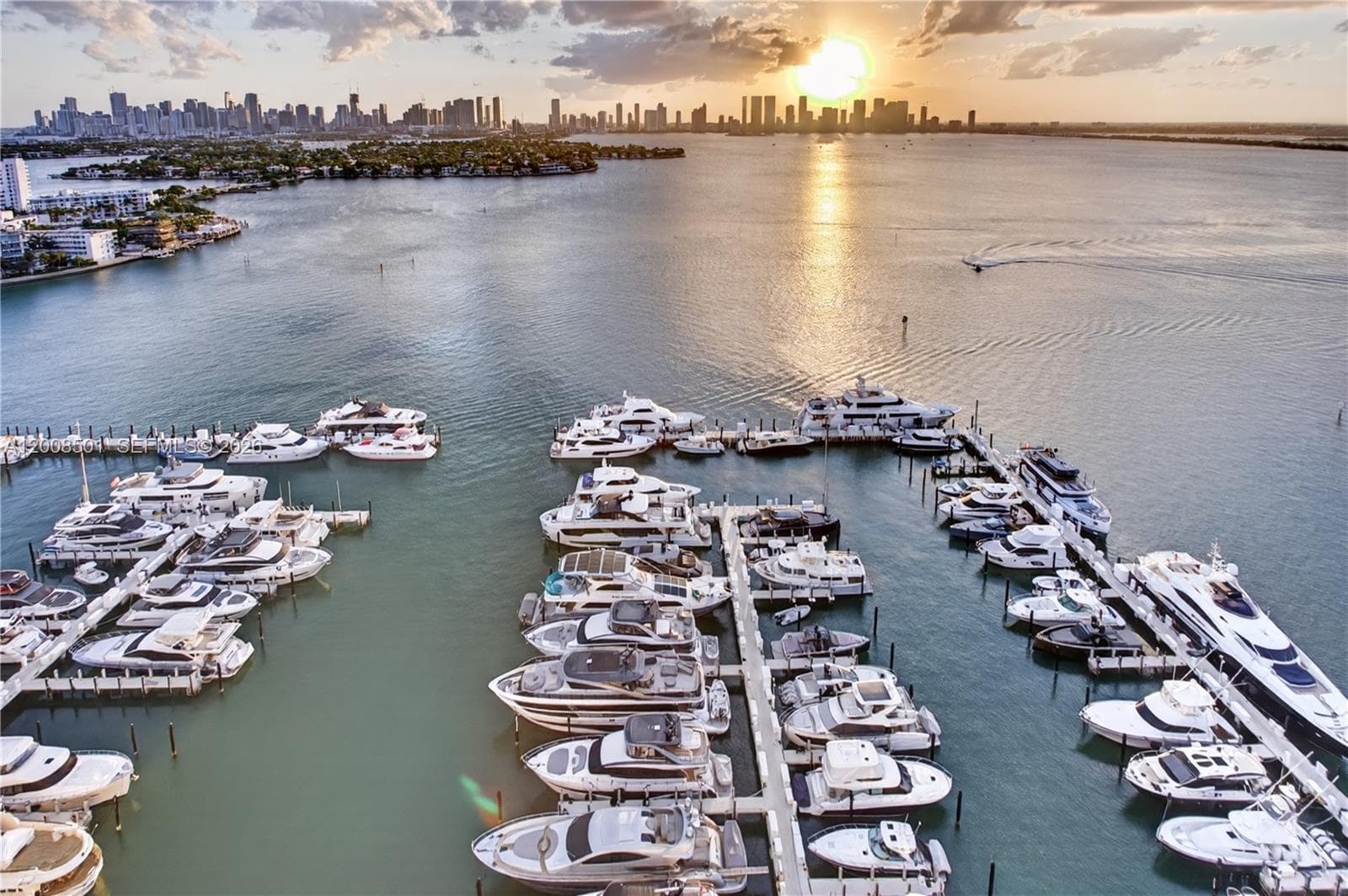 1900 Sunset Harbour Dr, Miami Beach FL 33139 — 52