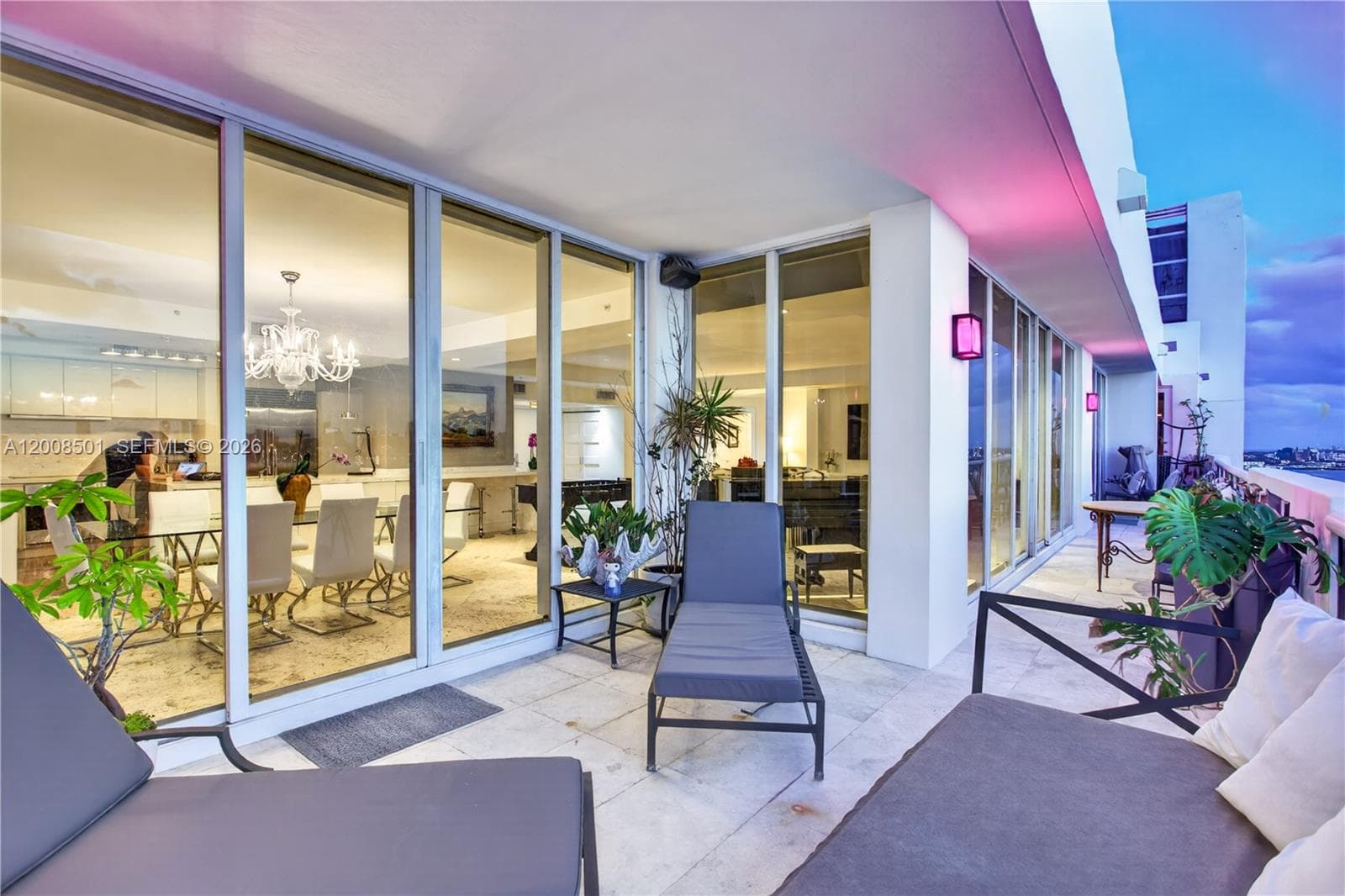 1900 Sunset Harbour Dr, Miami Beach FL 33139 — 59