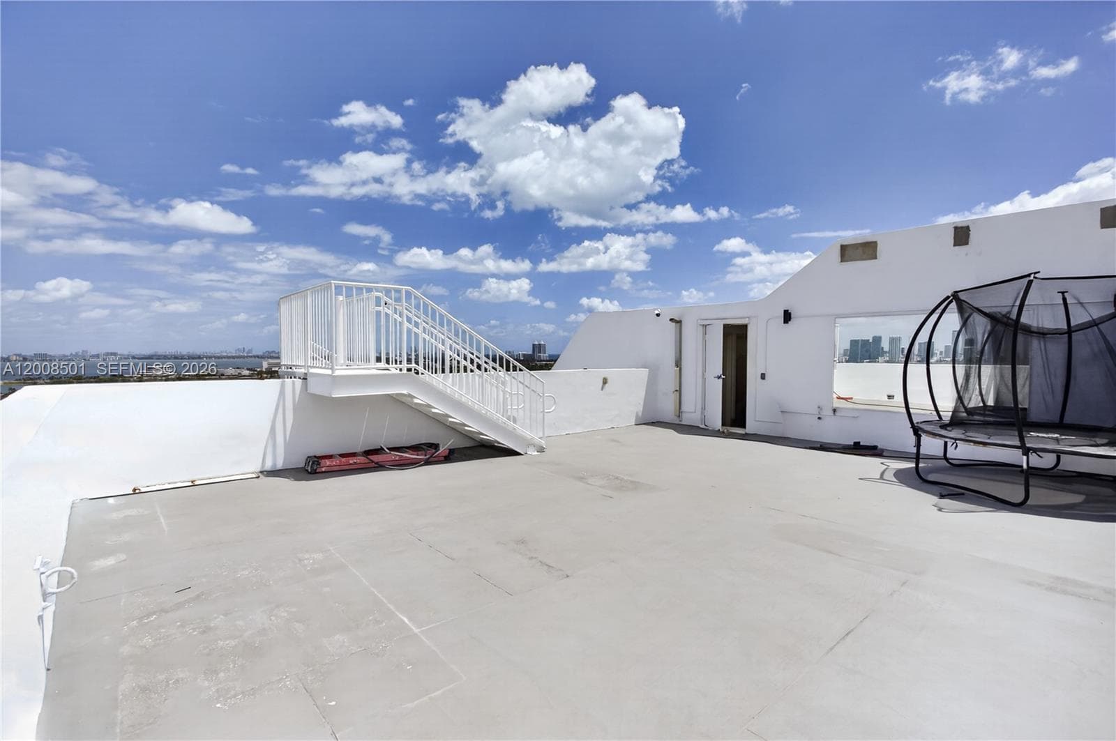 1900 Sunset Harbour Dr, Miami Beach FL 33139 — 37