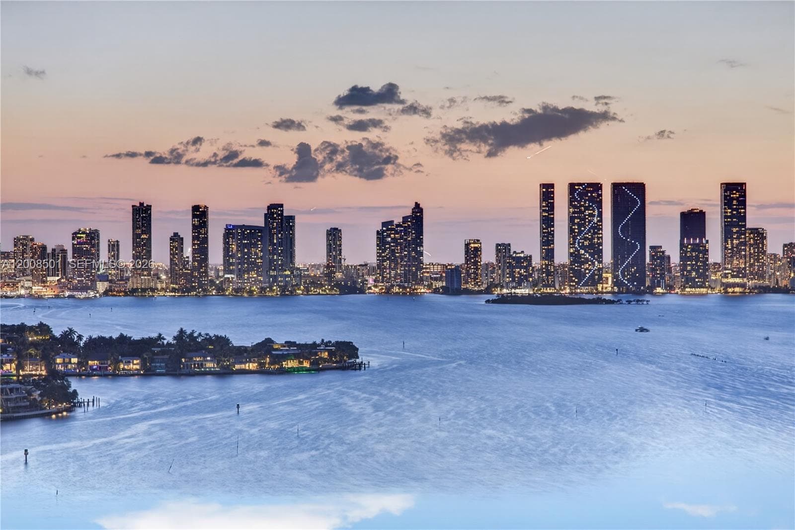 1900 Sunset Harbour Dr, Miami Beach FL 33139 — 60
